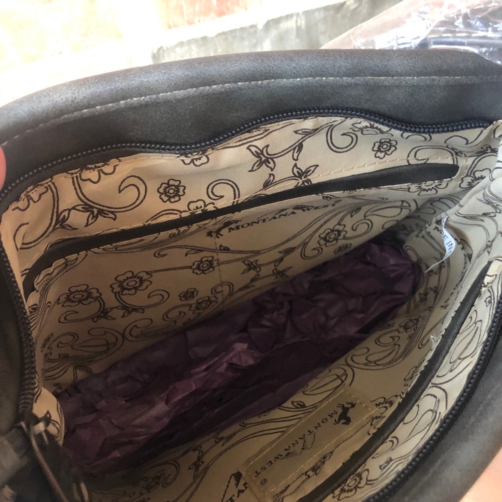 Montana West Tooled Collection Crossbody Bag - Picture 7 of 7